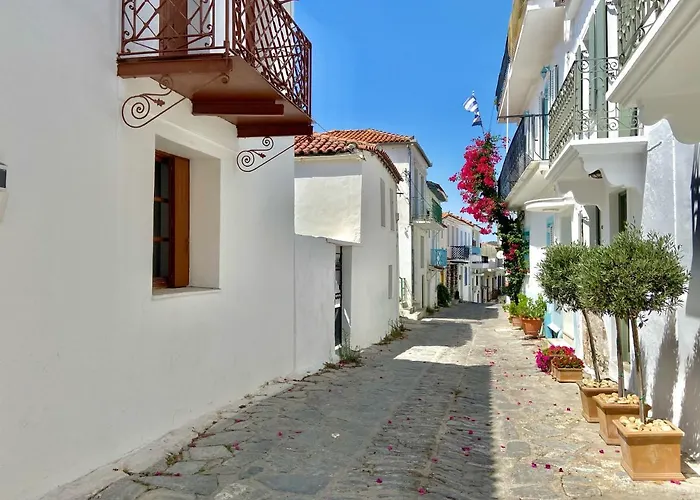 Raphael Living-olga * Skiathos Town