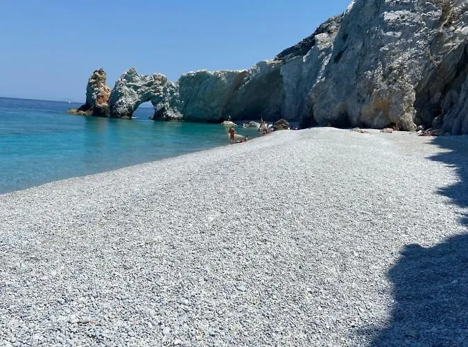 Raphael Living-olga Skiathos Town