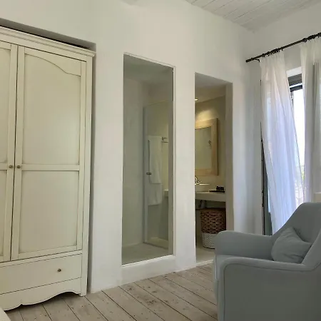 Raphael Living-olga Skiathos Town